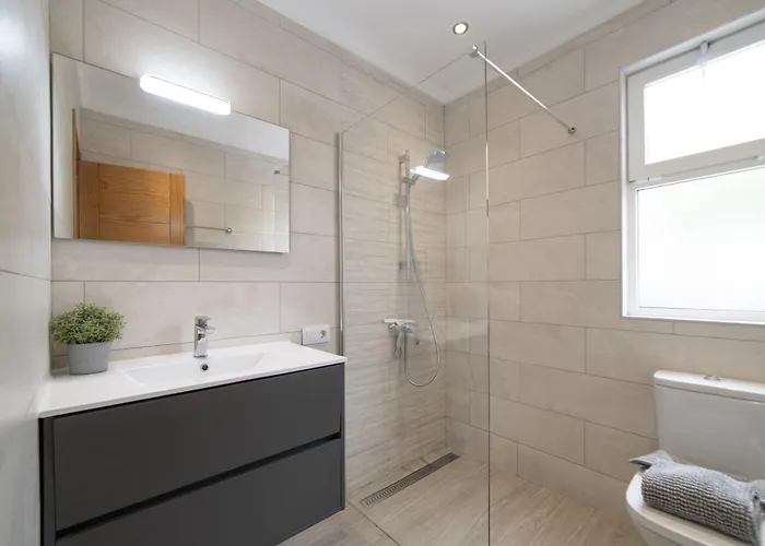 فيلة Dazzling 4 Bedrooms Nagini Sun Terrace Hot Tub