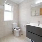 Dazzling 4 Bedrooms Nagini Sun Terrace Hot Tub فيلة *